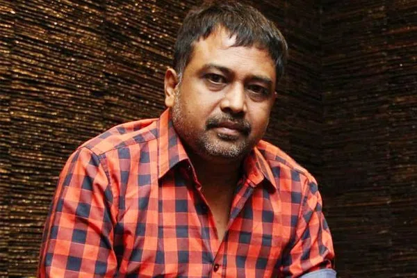 கைது உத்தரவு எனப் பொய்ச் செய்திகளைப் பரப்ப வேண்டாம்: இயக்குநர் லிங்குசாமி