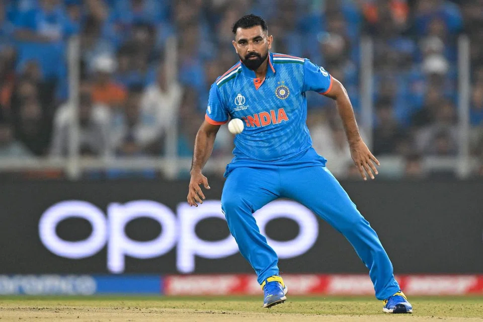 இவ்வாண்டின் ஆண்கள் ஒருநாள் கிரிக்கெட் உலகக் கிண்ணப் போட்டியில் அசத்திய இந்தியாவின் முகம்மது ‌ஷமி.