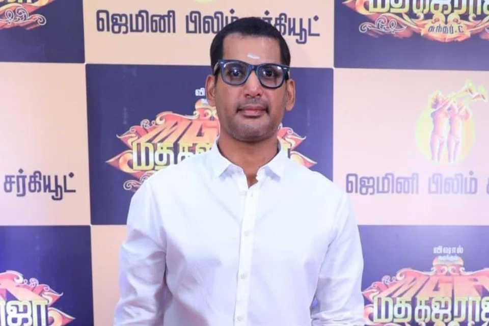 0ceef043-cf3d-4bdc-bebf-21a269f0b39f