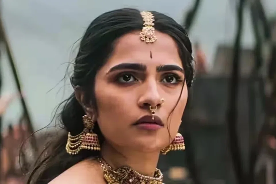 ருக்மணி வசந்த்.