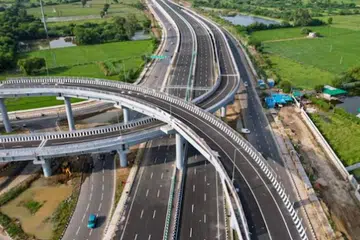 10.1 கிலோமீட்டர் நீளமுடைய துவாரகா எக்ஸ்பிரஸ்-வேயின் டெல்லிப் பகுதி, கிட்டத்தட்ட ரூ.5,360 கோடி செலவில் உருவாக்கப்பட்டுள்ளது.