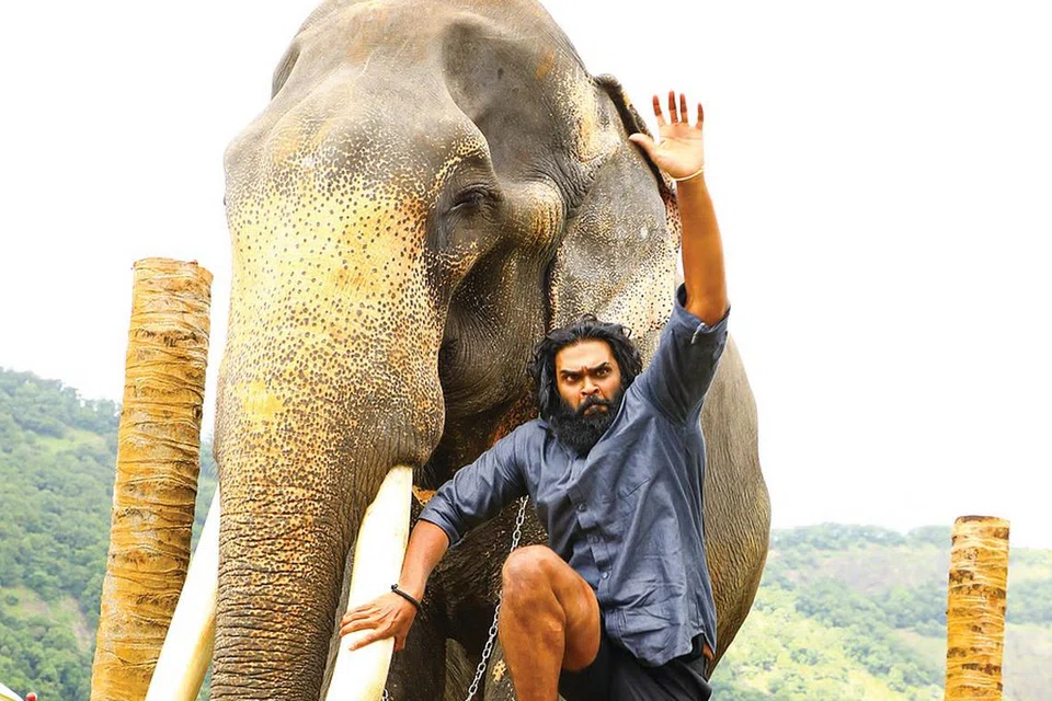 ‘படைத்தலைவன்’ படத்தில் இடம்பெற்றுள்ள ஒரு காட்சியில் சண்முக பாண்டியன்.