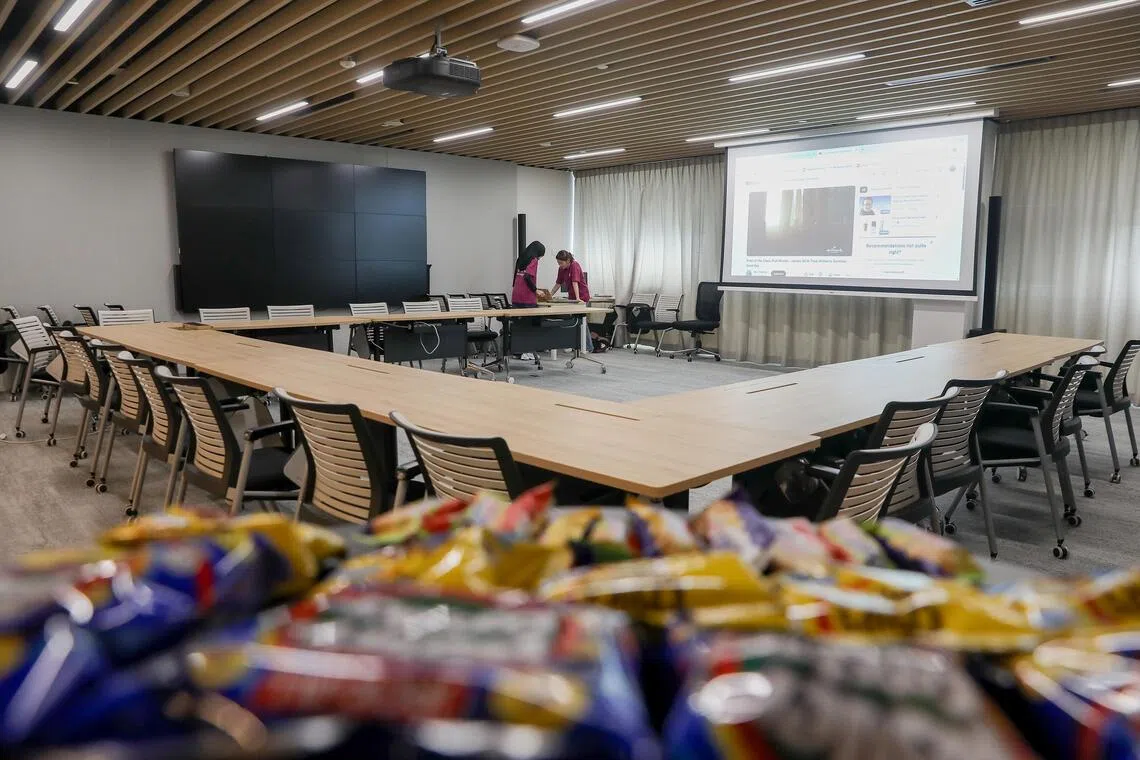 மாணவர்களின் நலனுக்காக நிறுவனங்களுடன் தொடர்புகளை வலுப்படுத்தும் உயர்கல்வி நிலையங்கள்