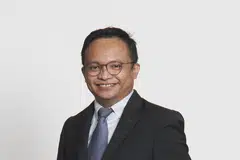 மருத்துவர் ஷான் வாசு.                     