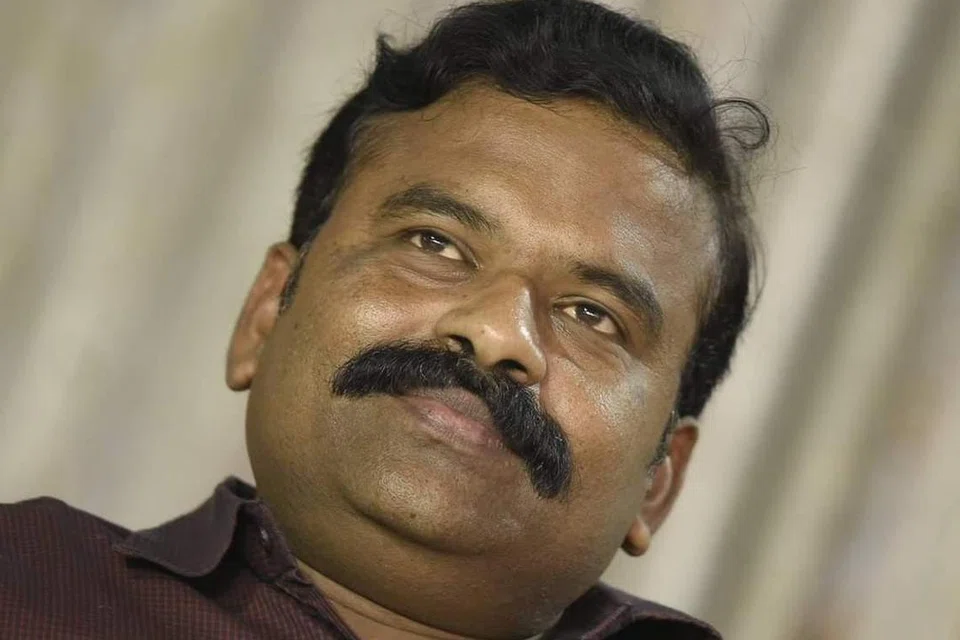 கடந்த 2023ஆம் ஆண்டு ஏப்ரல் மாதம் இடம்பெற்ற தமிழ்மொழி மாத விழாவின் நிறைவுவிழாவில் சிறப்பு விருந்தினராகக் கலந்துகொண்ட கவிஞர் மகுடேசுவரன், தமது சிங்கப்பூர் பயண அனுபவங்களைத் தொகுத்து, ‘சிங்கப்பூர் - கண்டதும் கற்றதும்’ என்ற நூலை எழுதியுள்ளார்.