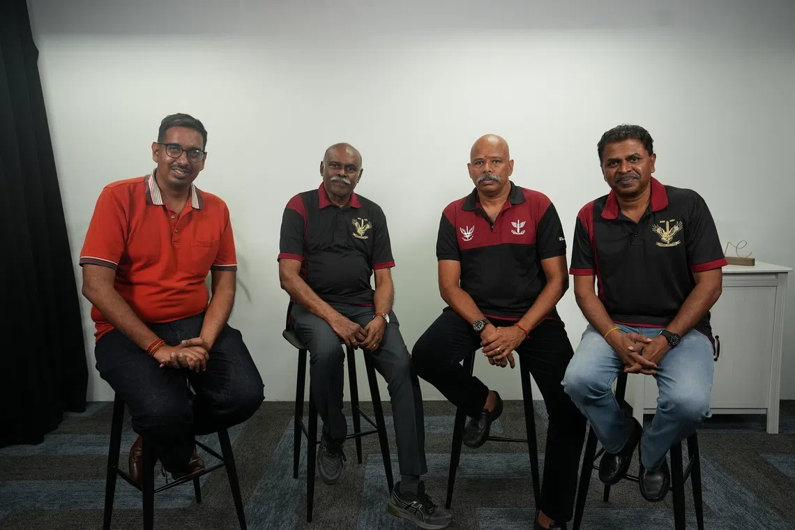 சேவையில் மிளிர்ந்த மின்னற்படை வீரர்கள்