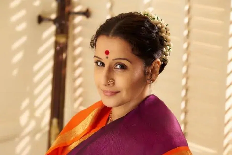 வித்யா பாலன்.