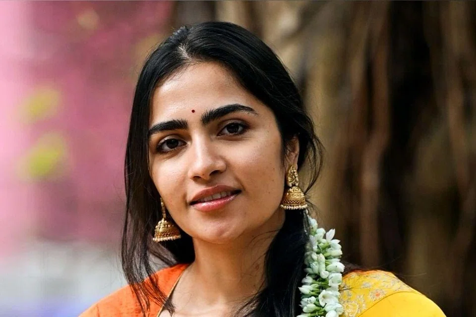 ருக்மணி வசந்த்.
