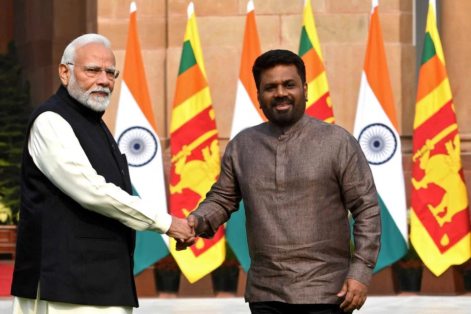 டிசம்பர் 16ஆம் தேதி இந்தியாவுக்குச் சென்ற இலங்கை அதிபர் அனுர திசாநாயக்க, இந்தியாவுடனான உறவை வலுப்படுத்தும் முயற்சிகளை முன்னெடுத்துள்ளார். படத்தில் புதுடெல்லியில் மோடியுடன் திசாநாயக்க.
