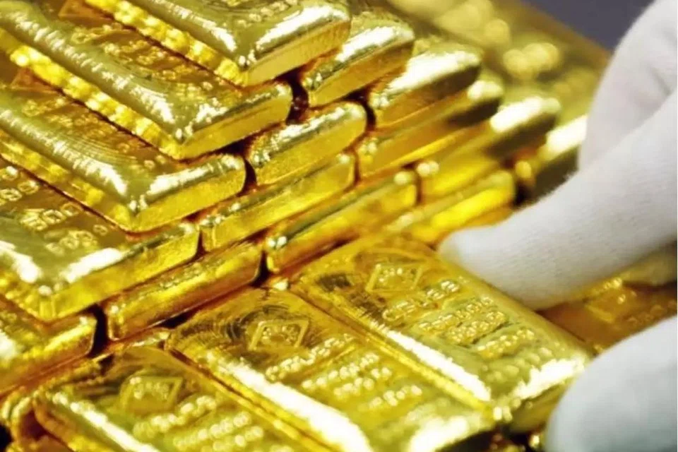 பல்வேறு நூதன வழிகளைப் பின்பற்றி தமிழகத்துக்குள் தங்கம் கடத்தி வரப்படுகிறது.