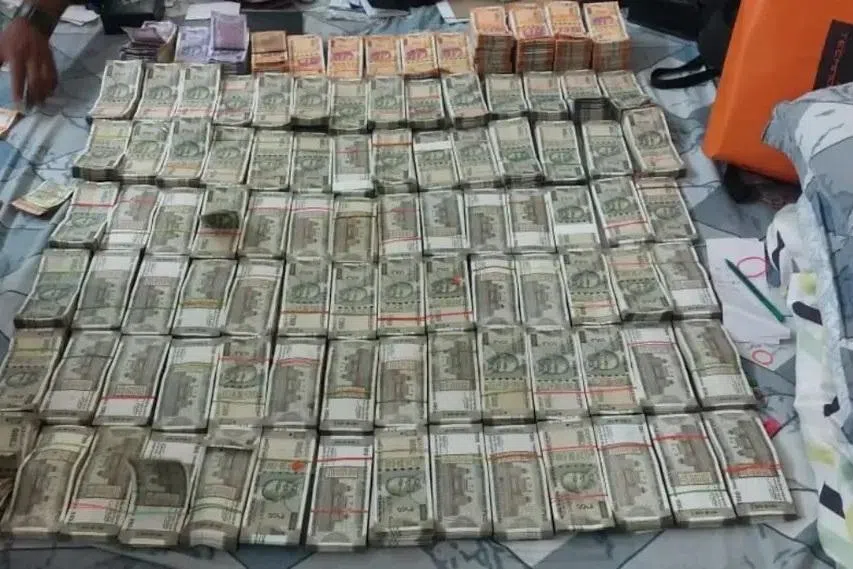 5 மாநிலங்களில் ரூ.650 கோடி பறிமுதல்: மேற்கு வங்கம் முதலிடம்