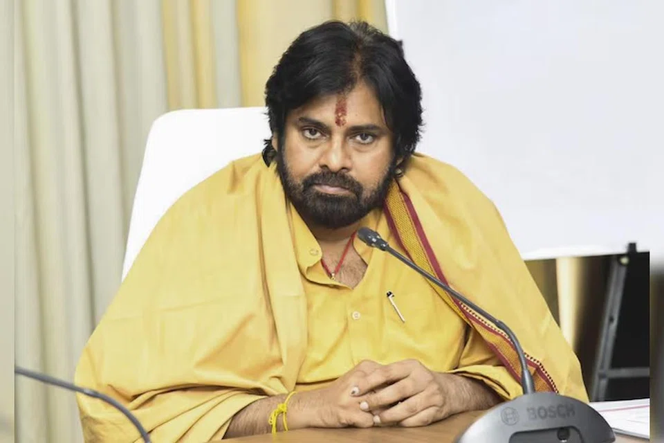 ஆந்திர துணை முதல்வர் பவன் கல்யாண்.