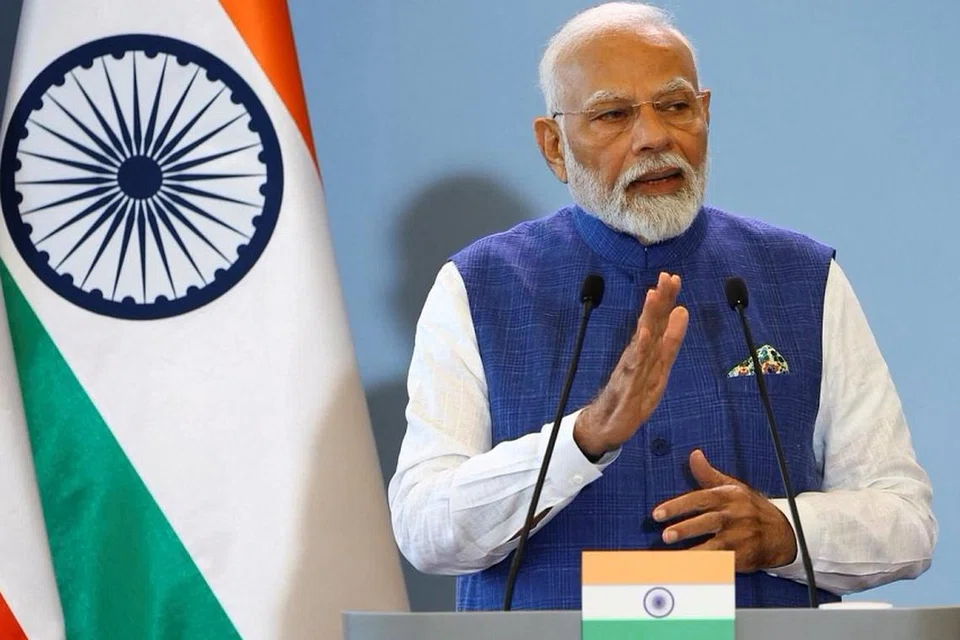 கூட்டமைப்பு அரசியலை மீறுவதாக உள்ளது எனக் கூறி,  ஒரே நேரத்தில் தேர்தலை நடத்த இந்தியாவின் முக்கிய எதிர்க்கட்சிகள் எதிர்ப்பு தெரிவித்து வருகின்றன.