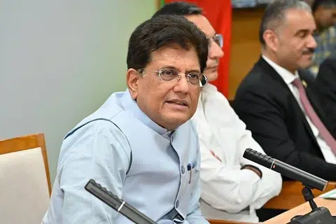 டெல்லியில் இந்தியா- அமெரிக்காவுக்கு இடையிலான வர்த்தக ஒப்பந்தம் தொடர்பான முதல்கட்டப் பேச்சுவார்த்தை 99 விழுக்காடு நிறைவடைந்துள்ளதாக மத்திய வர்த்தக அமைச்சர் பியூஷ் கோயல் தெரிவித்துள்ளார்.