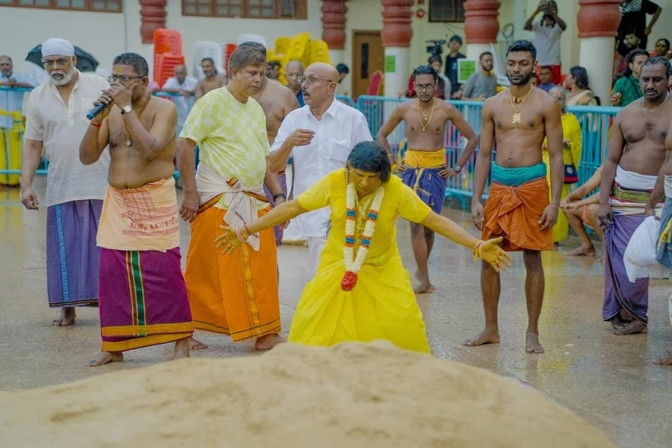 மகாபாரதக் கதையொட்டிய தீமிதித் திருவிழா சடங்குகளில் ஓன்றான தீமிதித்தலுக்கு முன் இடம்பெறும் படுகளம் சடங்கு. 