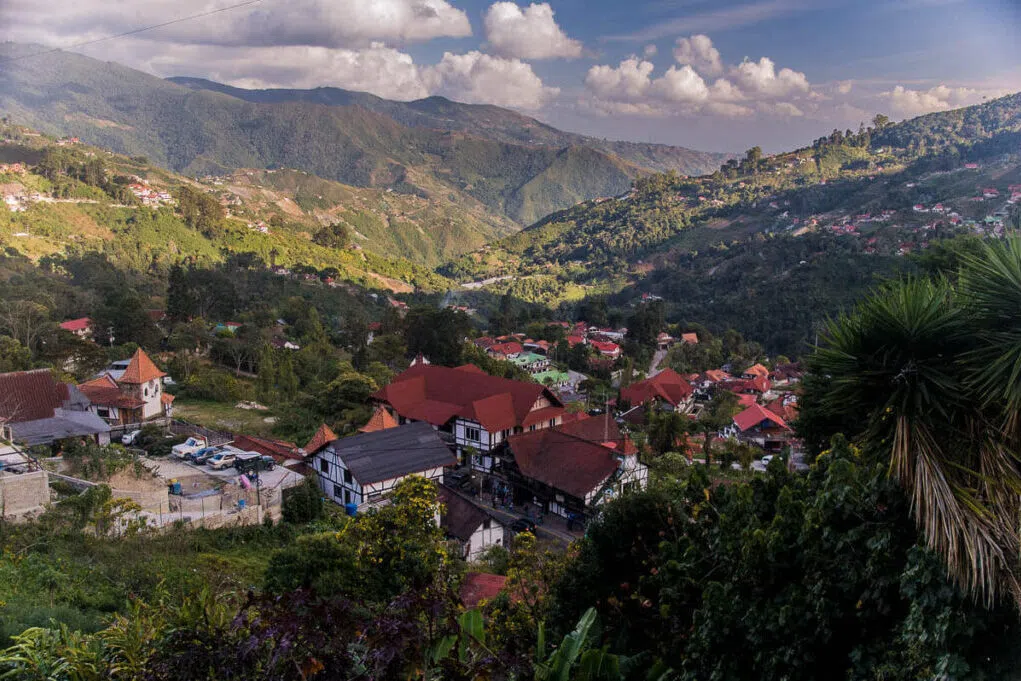 தங்கள் கடற்கரைக்கு அருகே அமெரிக்கப் போர் விமானங்கள்: வெனிசுவேலா