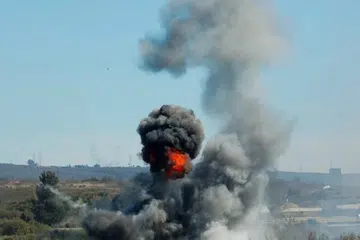 சனிக்கிழமை (அக்டோபர் 18) நடந்த ராணுவப் பயிற்சியில் உண்மையான எறிபடைகளும் குண்டுகளும் பயன்படுத்தப்பட்டன. 