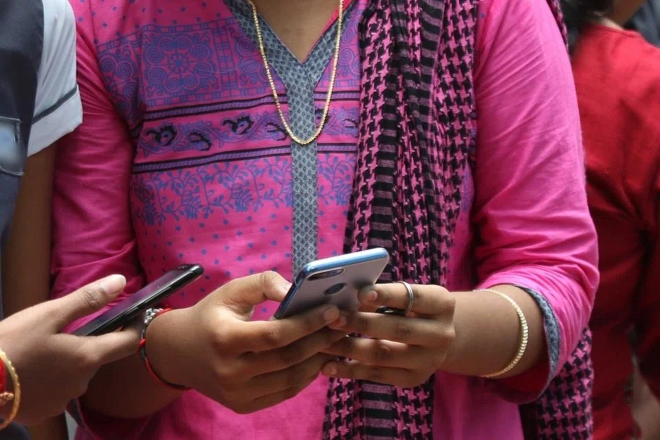 தொலைந்துபோன அல்லது திருட்டுப்போன கைப்பேசிகள் மீட்பில் கர்நாடக மாநிலம் முதலிடத்தில் உள்ளது.