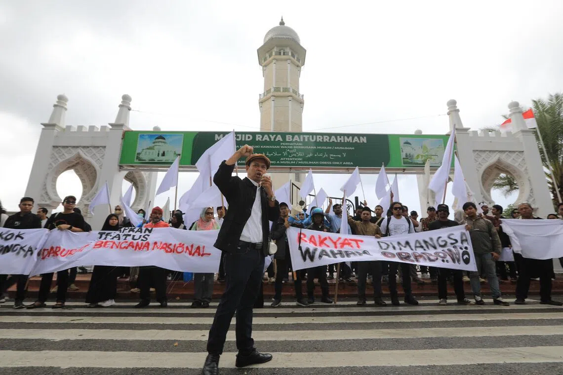 வெளிநாட்டு உதவியைத் தட்டிக்கழித்த இந்தோனீசியா