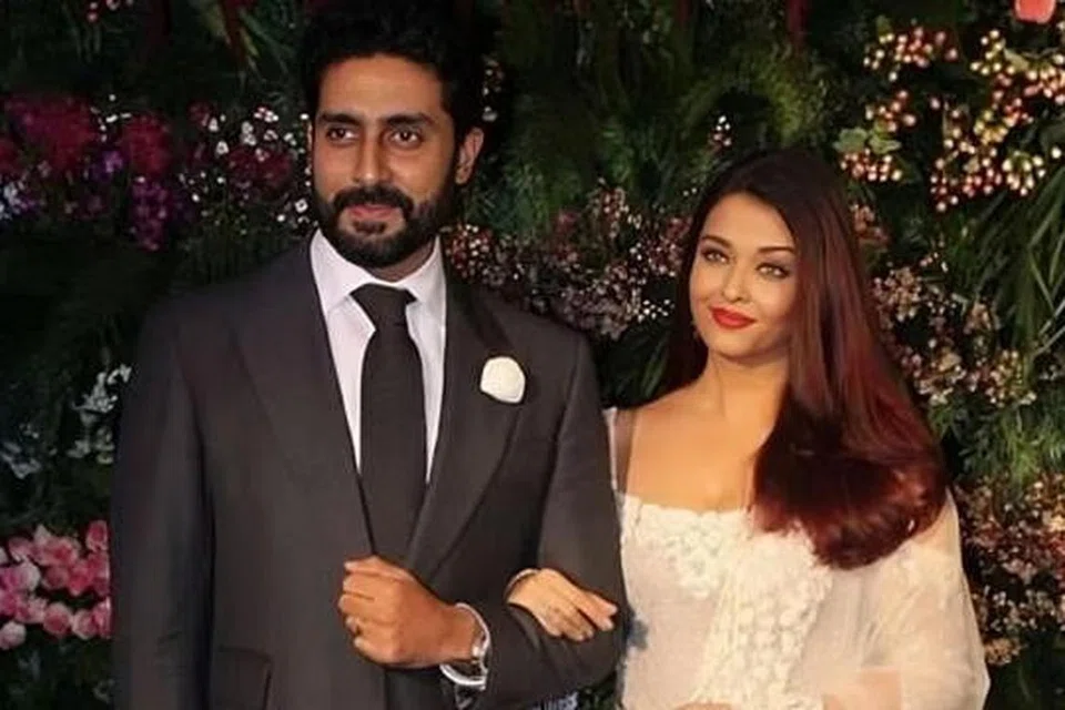 அபிஷேக் பச்சன்-ஐஸ்வர்யா ராய் தம்பதியர். 
