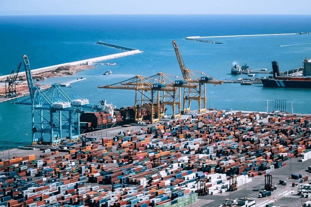 தூத்​துக்​குடி​யில் ரூ.30,000 கோடியில் கப்பல் கட்டும் தளங்கள், 55,000 பேருக்கு வேலைவாய்ப்பு