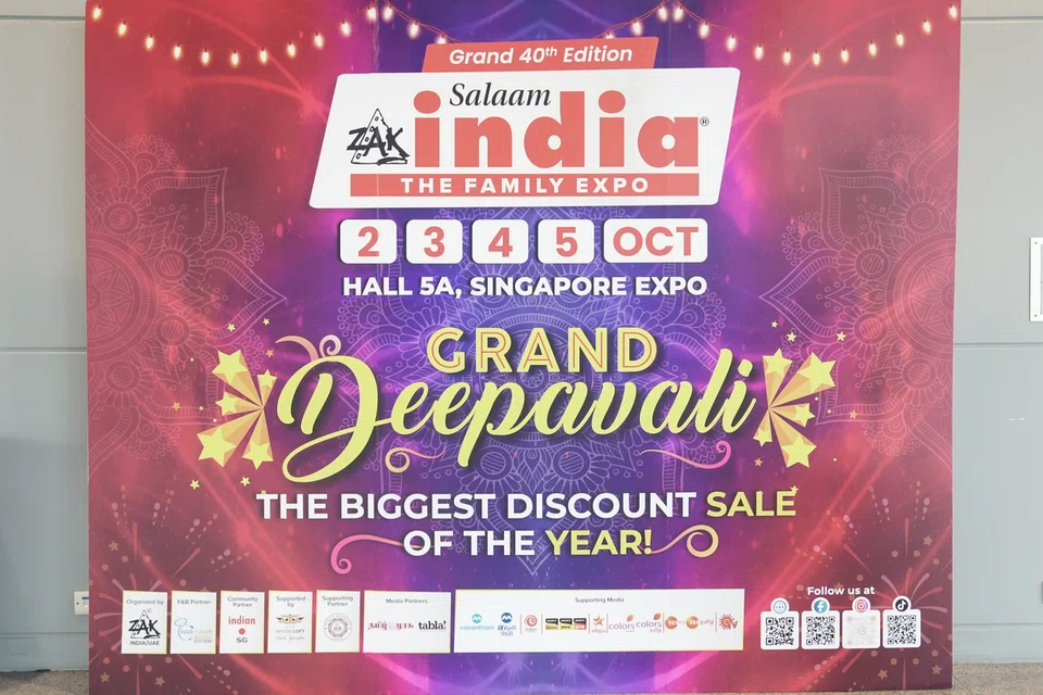 சிங்­கப்­பூர் எக்ஸ்போ, மண்­ட­பம் 5Aல் ‘ஸாக் சலாம் இந்­தியா’ கண்காட்சி விற்பனைத் திருவிழா நடைபெறுகிறது.