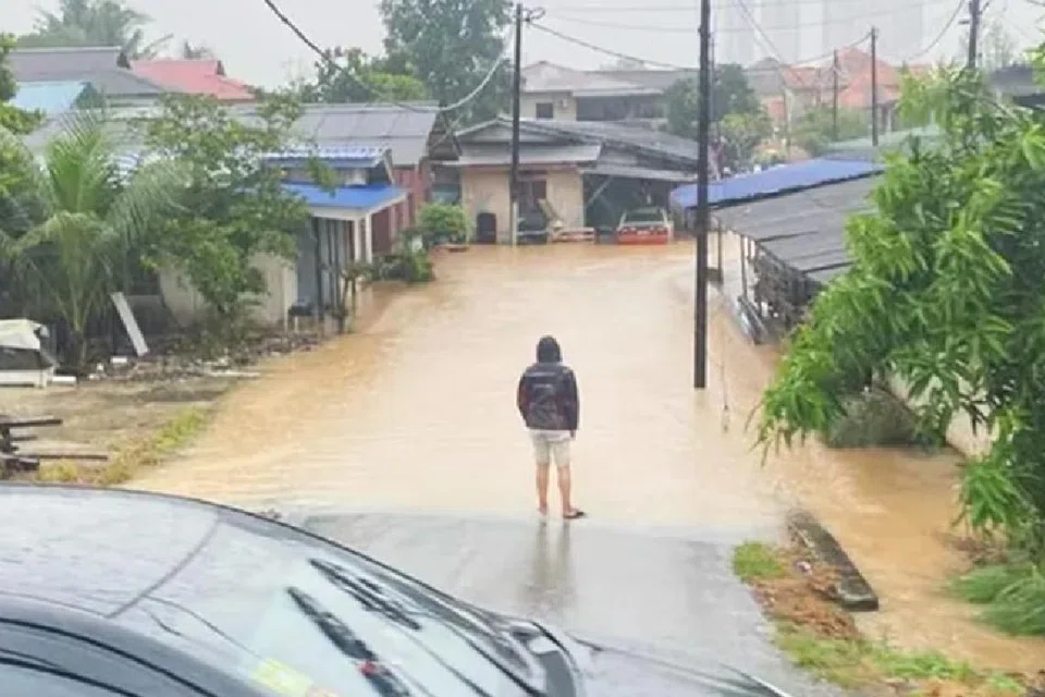 927550bf-781a-4035-8878-7c3d85ab999e