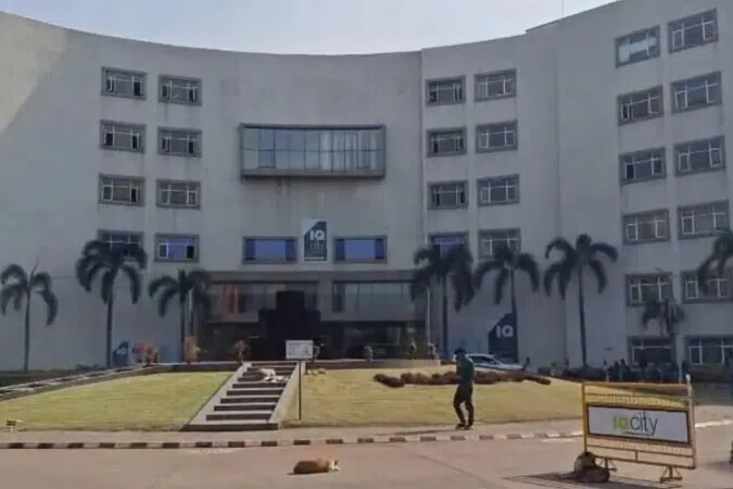 மேற்கு வங்கத்தில் பாலியல் வன்கொடுமை: மூவர் கைது