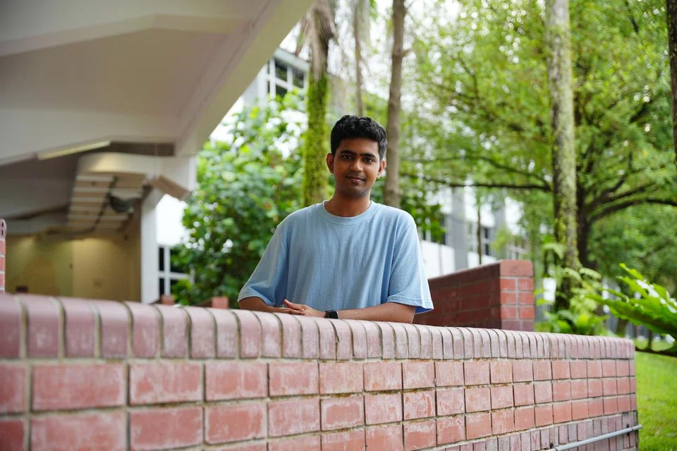 தொழில்நுட்பத் துறையில் தொழிலதிபராக விரும்பும் சிங்கப்பூர்ப் பலதுறைத் தொழிற்கல்லூரி மாணவர் ஜெயக்குமார் ஸ்ரீராம், 20.