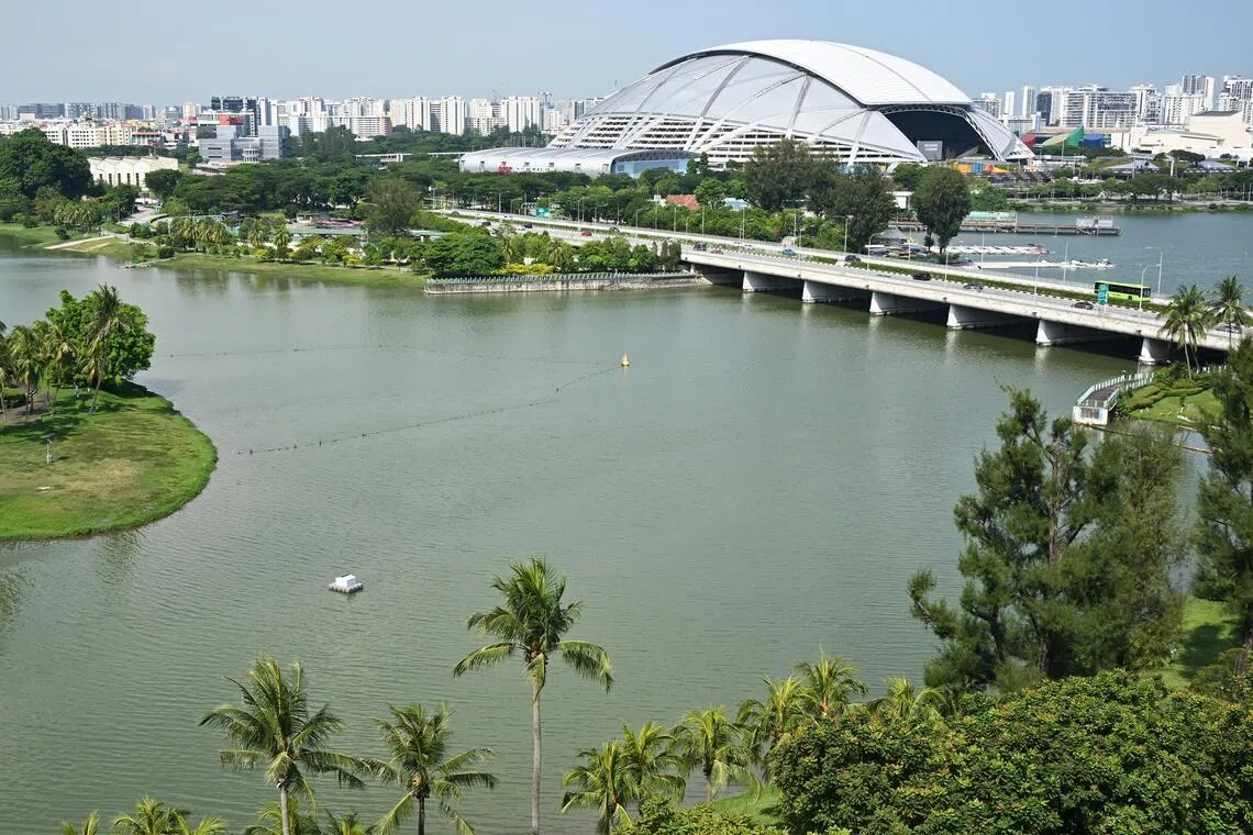 காலாங் ஆற்றில் ‘சுத்தப்படுத்திக்’ கொண்டதாகச் சொன்ன ஆடவர்: விசாரிக்கும் பியுபி