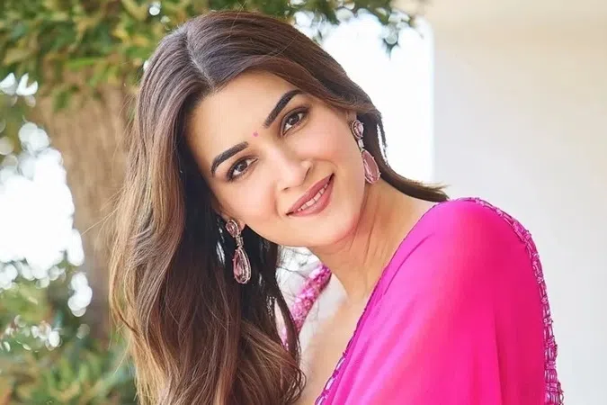 காதலை உண்மையாகவே நம்புகிறேன்: கிருத்தி சனோன்