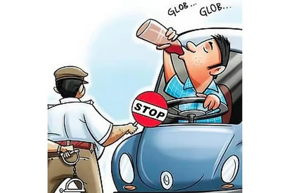 குடிபோதையில் வாகனம் ஓட்டியவர்கள் மீது வழக்குத் தொடுத்த காவலர்கள்.