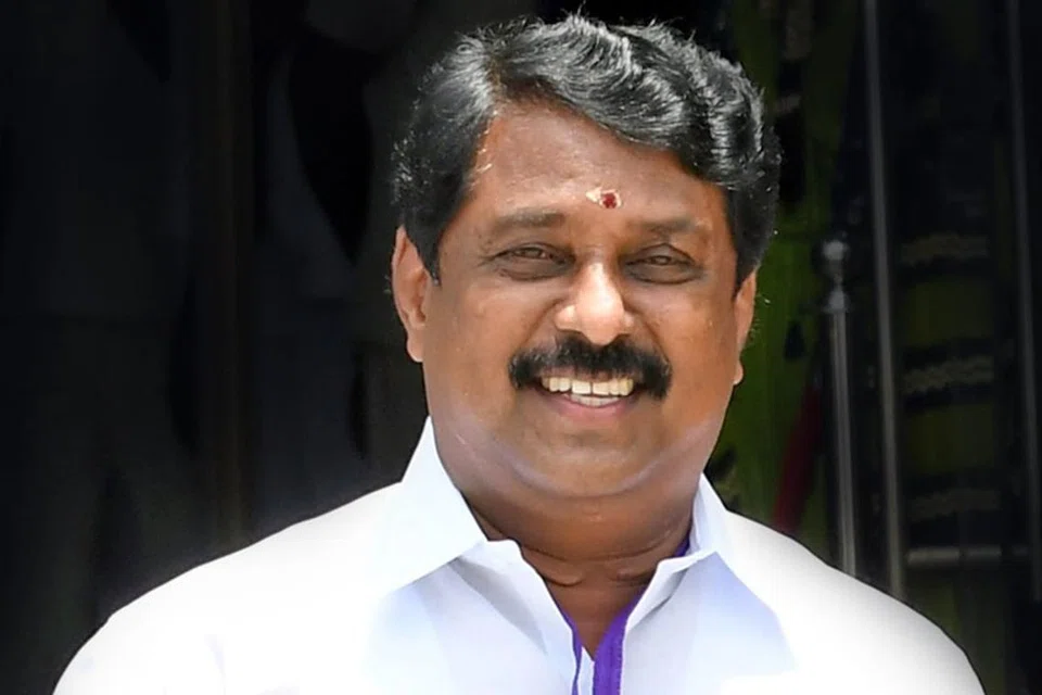 நயினார் நாகேந்திரன்.