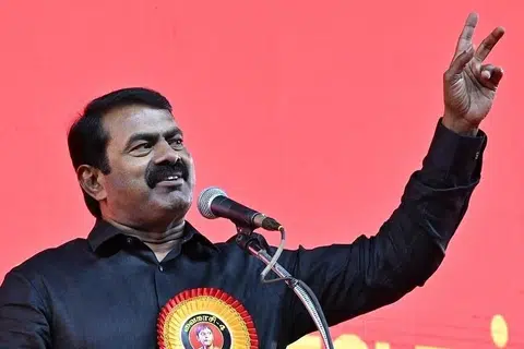 நாம் தமிழர் கட்சியின் தலைமை ஒருங்கிணைப்பாளர் சீமான்.