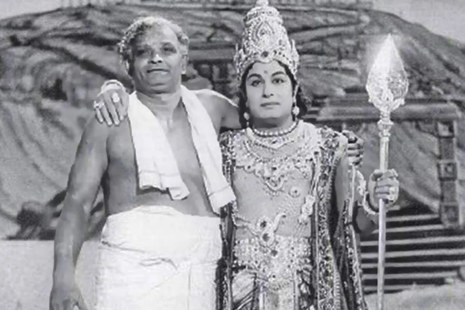 சாண்டோ சின்னப்பா தேவர், எம்ஜிஆர். 