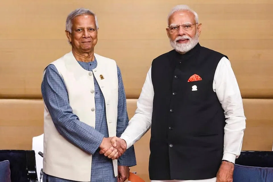 பங்ளாதேஷ் இடைக்கால அரசின் தலைவர் முகமது யூனுஸ், பிரதமர் மோடி.
