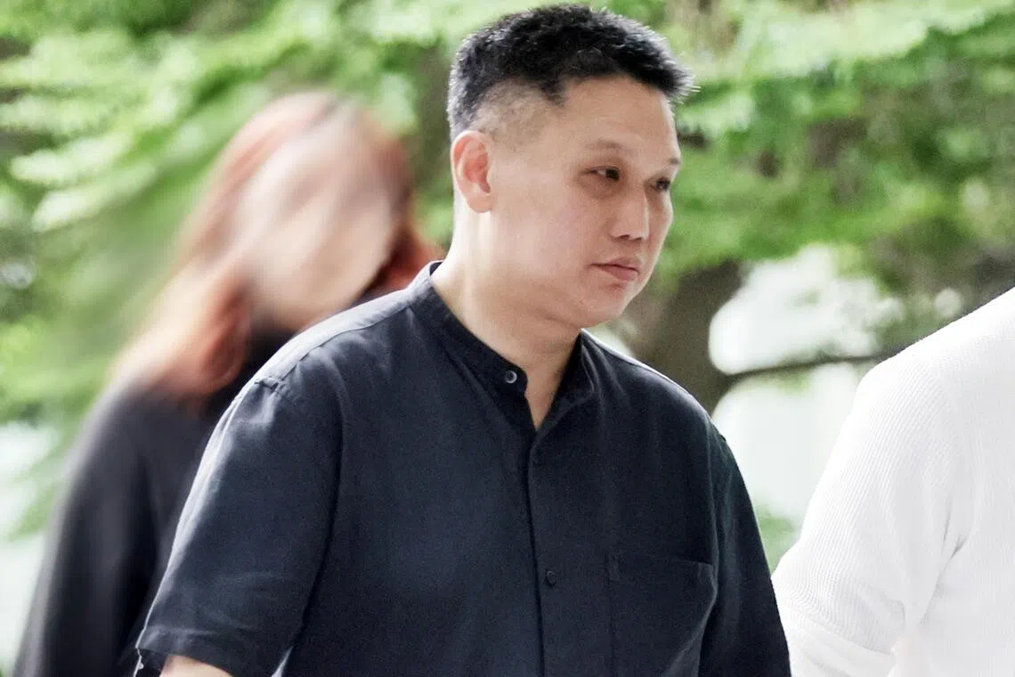 மதுபோதையில் விபத்து, காவல்துறையிடம் பொய்: வழக்கறிஞருக்கு சிறை, அபராதம்