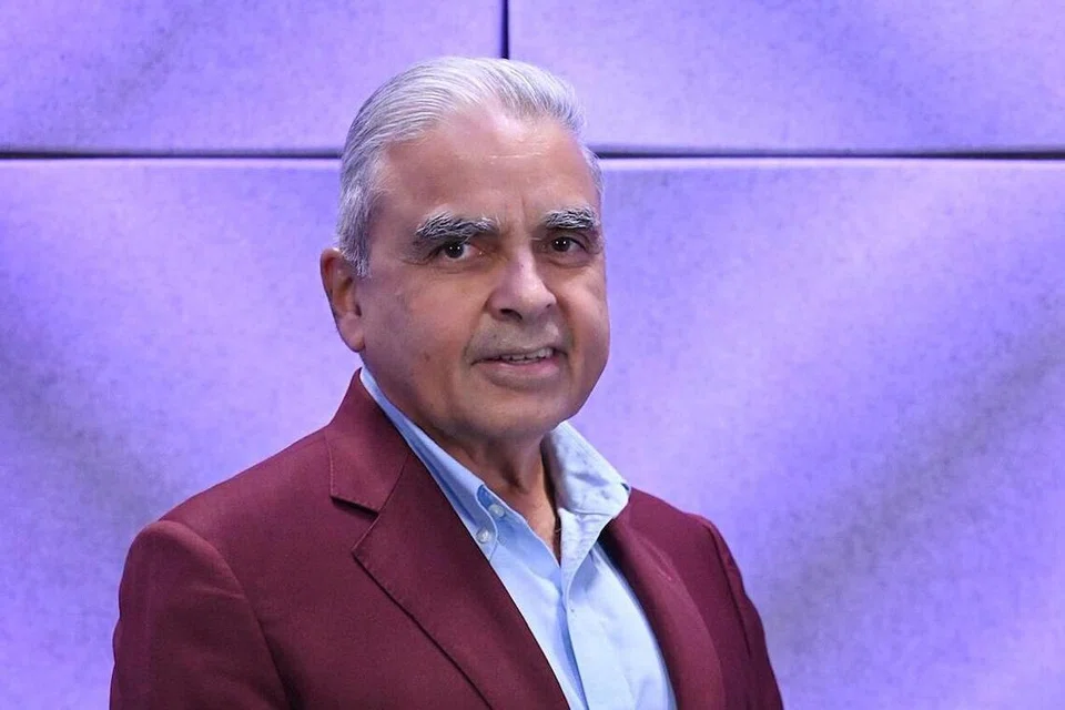 பேராசிரியர் கிஷோர் மஹ்புபானி.