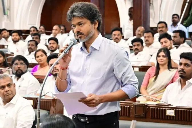 இடைத்தேர்தலுக்கான தடையை ரத்து செய்ய முதல்வர் விஜய் மனு