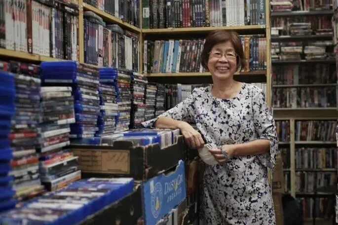 விடைபெறுகிறது சிங்கப்பூரின் பிரபல ‘வீடியோ கேசட்’ கடை