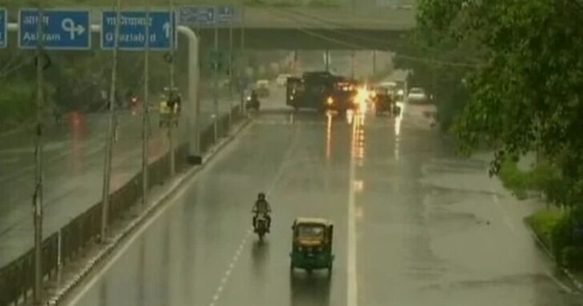 டெல்லியில் 75 ஆண்டுகளில் இல்லாத குளிர்
