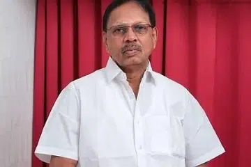 திரையரங்கு உரிமையாளரும் திரைப்பட விநியோகிப்பாளருமான திருப்பூர் சுப்பிரமணியம் .