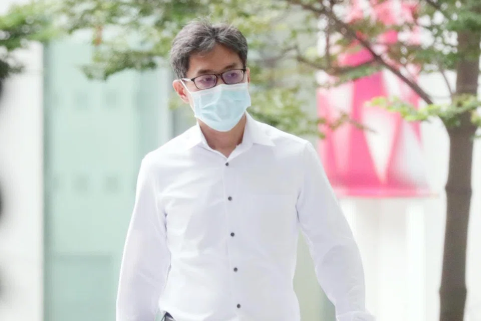 குடிநுழைவு சோதனைச் சாவடி ஆணைய முன்னாள் அதிகாரி டியோ ஹுவீ பெங்.