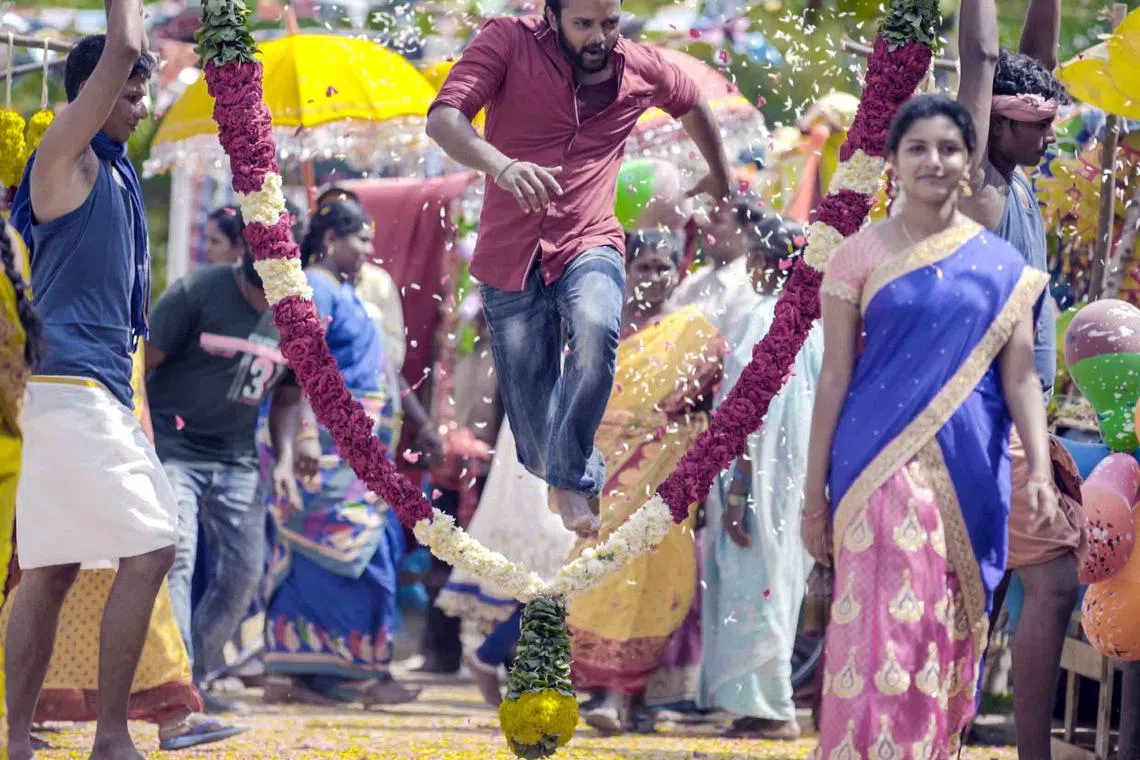 உலக சாதனைப் புத்தகத்தில் தமிழ்ப் படம்