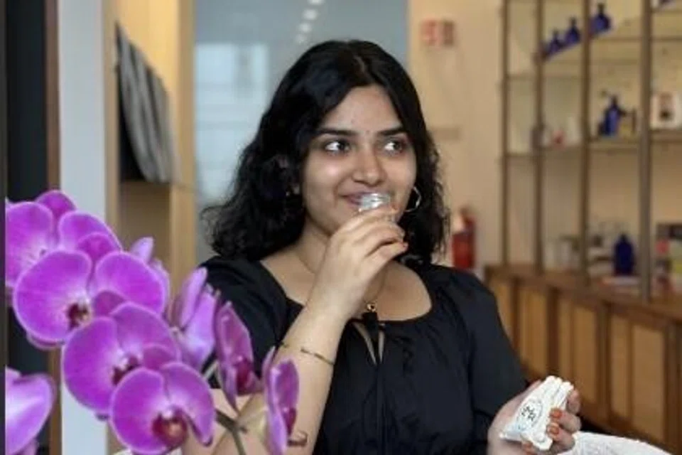 சுவர்ணா வாசனைத் திரவியத் துறையில் தடம்பதித்துவருகிறார்.