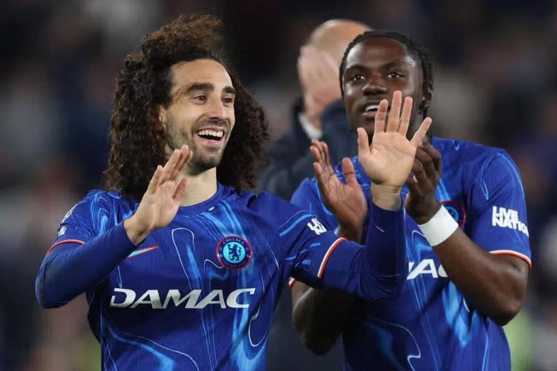 உற்சாகத்தில் செல்சி; யுனைடெட் மீண்டும் தோல்வி