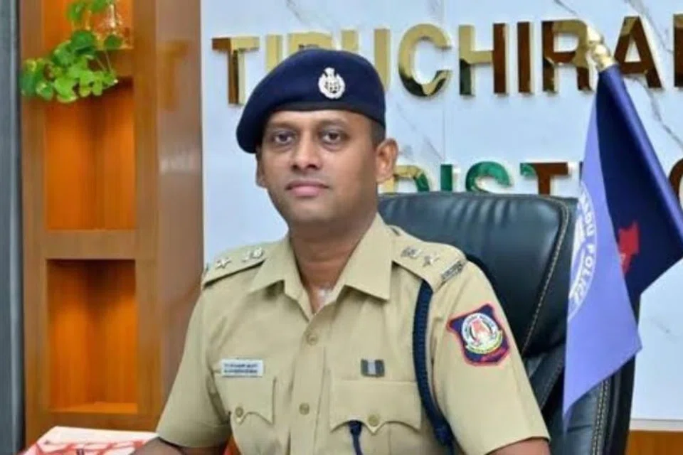 திருச்சி மாவட்ட காவல் கண்காணிப்பாளர் வருண்குமார்.