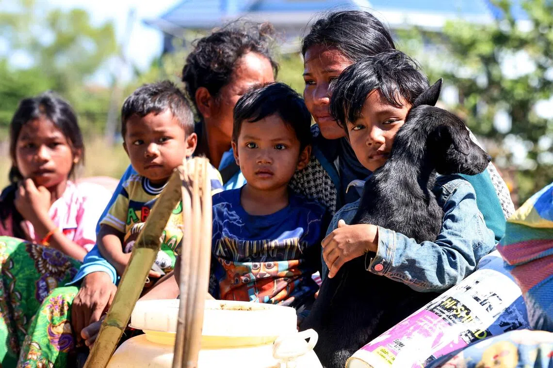 எல்லைச் சண்டையில் 500,000 பேர் இடம்பெயர்ந்தனர்