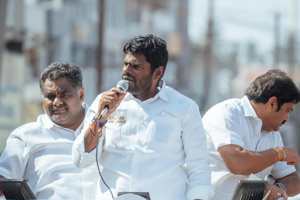கு.அண்ணாமலை.