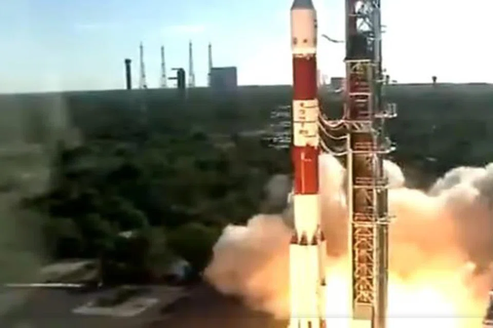 விண்ணில் பாய்ந்த ‘பிஎஸ்எல்வி சி-59’ ஏவுகணை.